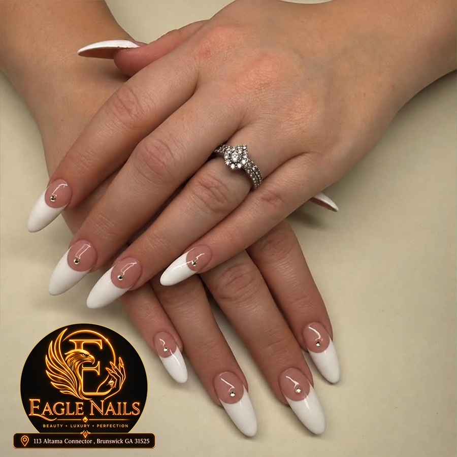 Eagle Nails